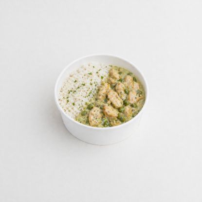 Pechuga de pollo arvejado con arroz