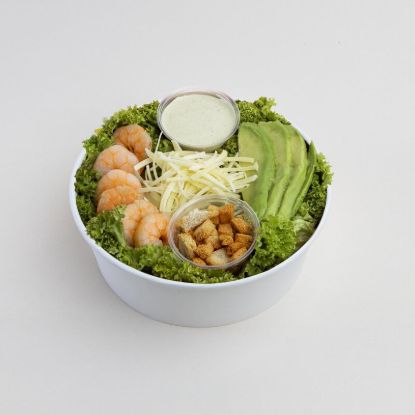Ensalada César camarón palta