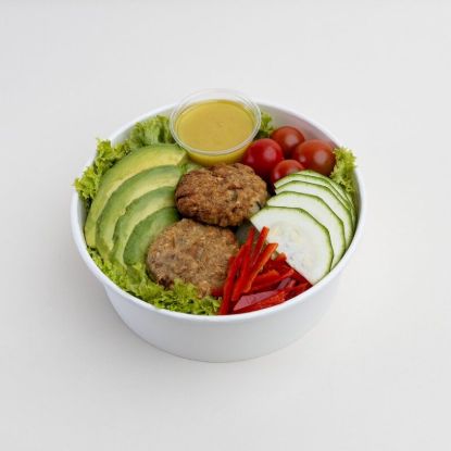 Ensalada vegana croquetas de lentejas